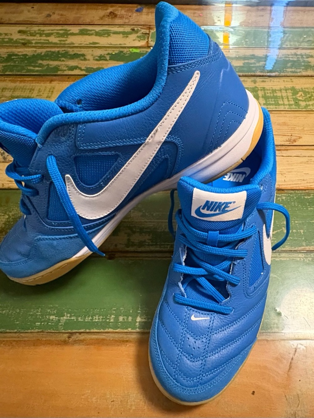 Nike Men’s Blue Indoor Soccer Shoes LNWOT - Sz 11
